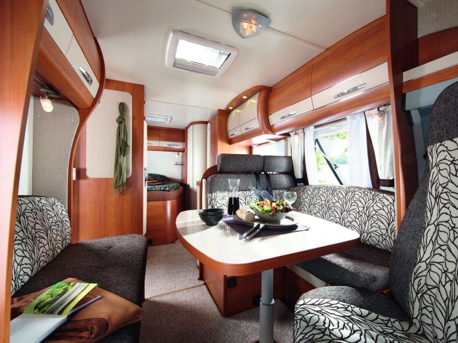 Интерьер Hobby Siesta 65 FL 2012 года  (фото 10 из 12)